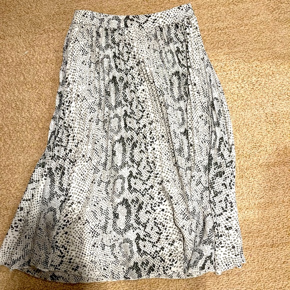 J Crew Pleated Midi Skirt - Picture 1 of 2
